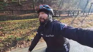 Zagreb pod smogom, Sljeme u raju - Biciklistički bijeg