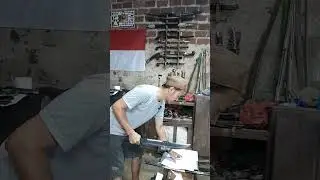 PISAU HUNTING PESANAN KANG HENDRO UKIR NAMA #subscribe #katana #golsem #goloktebas