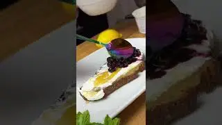 Ricotta, lemon curd, blueberries and mint toast! #cooking #recipes #ricotta #ricottatoast