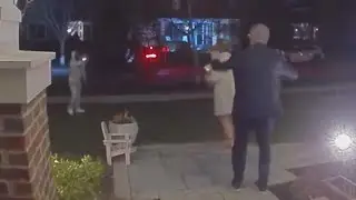 Doorbell camera captures couple being robbed outside Glenview home