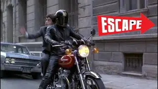 MOTORCYCLE Escape Scene (awesome)