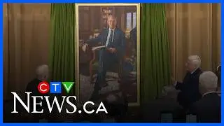 Stephen Harper unveils his official portrait in Ottawa