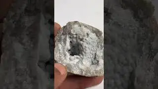 ⛏️ #Geodes from our recent hunt #crystals #gems #crystalhunter #mining #quartz #healing #chakras
