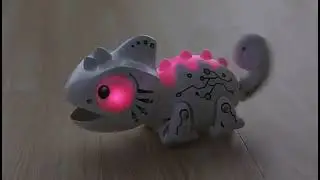 camale&oacute;n robot a control remoto con luces legua atrapa objetos