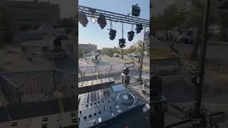 Commente la ville dans laquelle t&rsquo;aimerais me voir mixer 👇🏼 #dj #concert #coulisses #vlog
