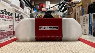 LiftMaster 8587WL Carriage House Chain Drive NIB From 01/18/22