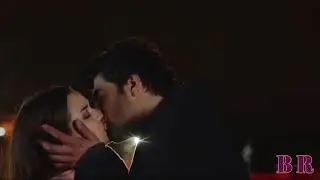 I Love You couple kiss whatsapp Status
