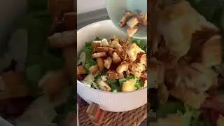 Meloblack - Chicken Steak Cesar salad