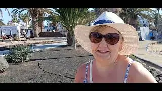 Costa Teguise - Walk from Square to Cucharas Beach