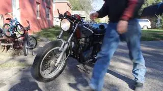 YamahaXS650 with emgo cafe mufflers Start up and rev