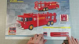 Pr&eacute;sentations Transporteur de course Fiat 306/2 Bartoletti JCB Ferrari 1/43eme