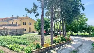 Prestigious Italian villa 290&rsquo;000&euro;, immersed in nature, 4 minutes from the sea