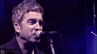 OASIS LIVE 25 - LIVE FOREVER  -  LIVE FROM CROKE PARK