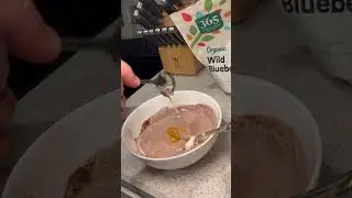 High Protein Greek Yogurt Bowl