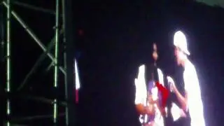 Justin Bieber- One Less Lonely Girl  (Venezuela 19/10/2011)