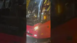 Manchester United Players have arrived [@Simon Stone] #mufc  #manchesterunited