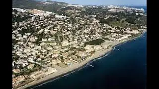 A walk through the urb. Elviria in Las Chapas de Marbella on the Costa del Sol
