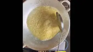 Дато'Ризалман, каракатица и карри из стебля Таро.