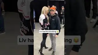 Liv Morgan stuns a fan with her stare 😂