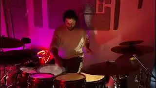 Emulating Simon Phillips' Iconic Polyrhythmic Groove
