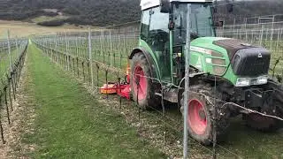 Fischer GL4 vari-width vineyard mower