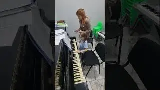 В 3 руки! Играем 