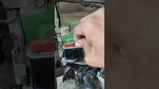 hero bike battery 🔋 fuse problem #ytshorts #automobile #hondabike #hfdeluxe
