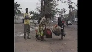 CONGO: REFUGEES BRAVE WATERS OF CONGO RIVER TO ESCAPE FIGHTING