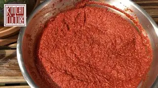 HOW TO MAKE KIMCHI (PART 1 THE SAUCE)