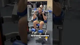 Ab crunch machine