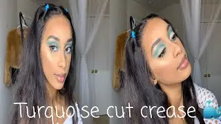 Turquoise cut crease  🐳
