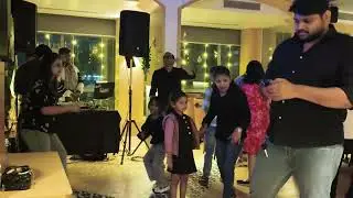 Chef in the kitchen#sorts_video#restaurant staff party#bar 
