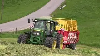 Pöttinger Euroboss mit John Deere | Grass Silage