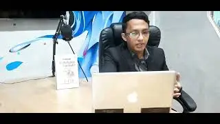 Owner Xplod Company Rian Rahmanda Explaining Xplod Gold Toko Logam Mulia Antam | Gold Store in Solo
