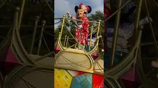 ディズニーランド　2026お正月　「ニューイヤーズ・グリーティング」