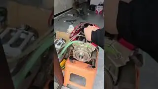 277CC V8 engine roars #v8 #v8engine #diy #engine #model #enginemodel #enginesound #v8power #toy