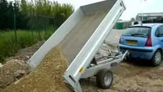 Benne HUMBAUR en vente chez Remorques RM (Uchaud 30620)