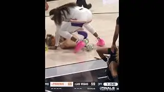 Sami Whitcomb gets hurt on play; NaLyssa Smith misses 2 FT&rsquo;s