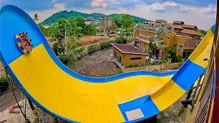 Boomerango Thrill Ride at Andamanda Phuket Water Park