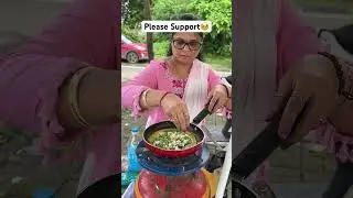 Aunty Selling Healthy Handvo in Surat🥹 #shorts #handvo #indianstreetfood