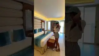 Majestic Mirage's Room Tour