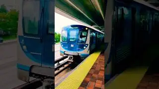 🚇 METRORAIL TRAIN IN MIAMI &ndash; 🇺🇲 MIAMI, FLORIDA, USA #metro #subway #train #railway #metrorail #miami