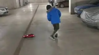 28.12.2019. Markus ja tema suur puldiauto. Dec. 28th 2019, Markus & his big remote control car.