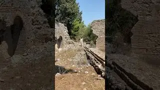 Руины г. Аспендос. Птицы запаниковали: место, куда туристы редко доходят #t&uuml;rkiye #travel #руины