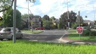 Incandescant Aldridge Traffic Lights At Highton Barrabool Rd And Bellevue Ave