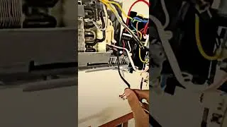 split ac blower motor mai capacitor ka jugad #airconditioningrepair #youtubeshorts #viralshorts #rj