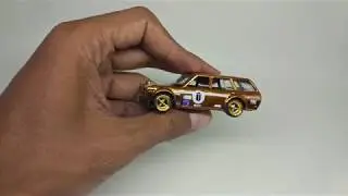 Preview Hot Wheels Custom Paint 71 Datsun Bluebird 510 Wagon Chromed Gold Speed Hunters