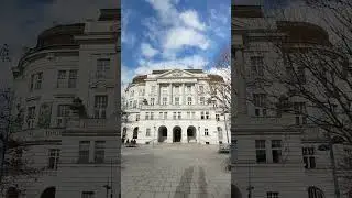 Не купить ли себе квартирку в этом замечательном Доме?) wien bezirk 22 district vienna