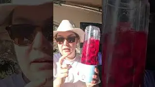 Frozen Cocktail on the Beach 🍓