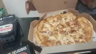 PHD Pizza Hut Delivery Mulyosari, Jl.Raya Mulyosari Surabaya, 9 Oktober 2025